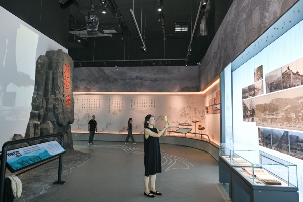重慶：川江航運文化園開園