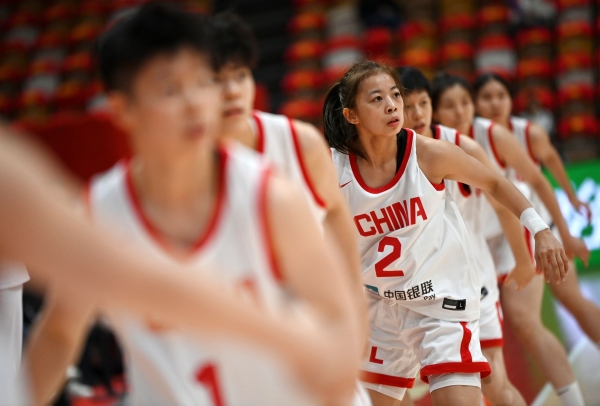 中國女籃熱身賽：中國女籃再勝尤文圖特女籃