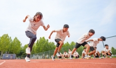 强国复兴有我·人物风采丨德州首位残疾人世锦赛金牌得主、亚残运会短跑冠军王玉芹—— 一路奔跑，从追光者到点灯人