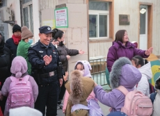 身为社区辅警，他将家家户户的冷暖时时放在心上—— 周宪波和他的三张“地图”