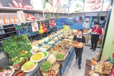 德州鄉(xiāng)村廚房老味道總經(jīng)理王敏—— 十八年餐飲路 堅(jiān)守與求變