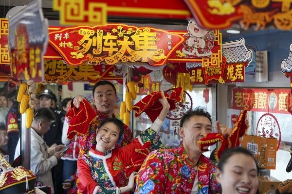 黑龍江開行2026年首趟“列車大集”