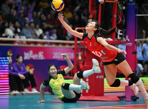 女排超級聯賽總決賽3、4名決賽首回合：天津渤海銀行不敵山東日照鋼鐵