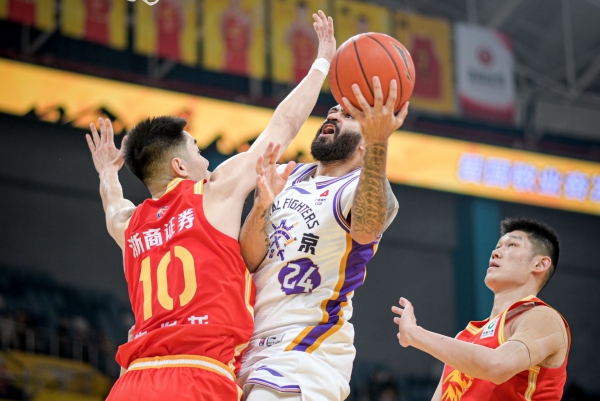 CBA常規(guī)賽：浙江浙商證券對陣北京控股