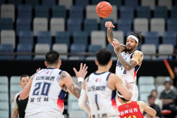 CBA常规赛：浙江浙商证券胜山东高速