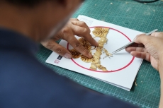 德州市级非遗麦秆画制作工艺传承人刘成峰—— 点草成金 麦秆生花