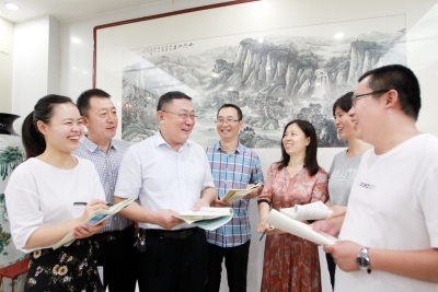 德州一中校长李德民：立德树人，让学生成才更成人