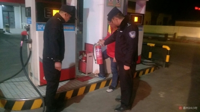 新春走基层 | 致敬警察！我们的团圆，你们的坚守