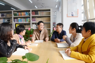 德州市实验中学高一语文备课组：打造有温度有效度的语文课