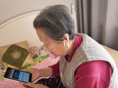 小区封闭管理，德州经开区八旬老人爱上“学习强国”