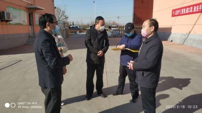 德州市委组织部副部长、市人社局局长何连生：冲到一线 减负稳岗扩就业 