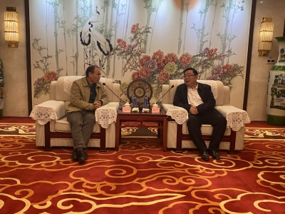 杨洪涛会见大唐网络公司客人