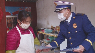 陵城区消防救援大队开展防火宣传活动