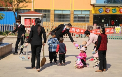 党员活动日|齐河法院开展进社区志愿服务活动