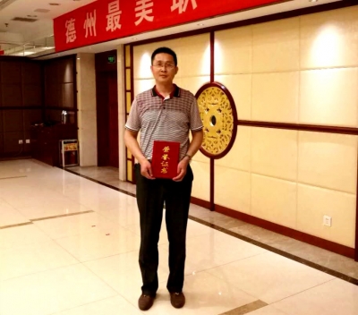 德州最美职工、一中教师孙传清：平凡处锐意耕耘 疫情前勇于奉献 