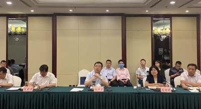 德州市长杨洪涛会见芯谋研究客人