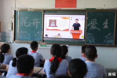 德州市实验小学|两位援鄂医疗队员送上“开学第一课”