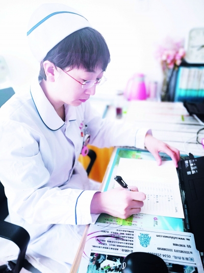 致敬白衣天使 | 武燕:坚守发热门诊 33天