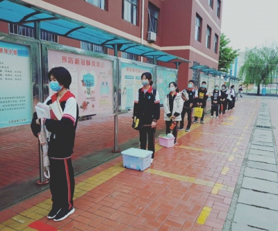 贺初三学生复学 | 在这里等你 
