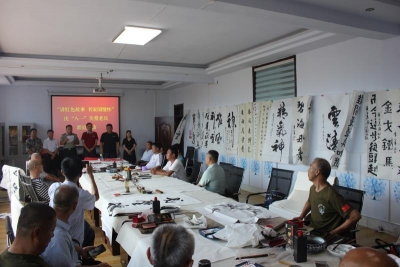 庆“八一”走访慰问，金陵商会情暖退役军人