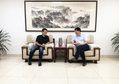 德州市委书记李猛集中会见3企业客商