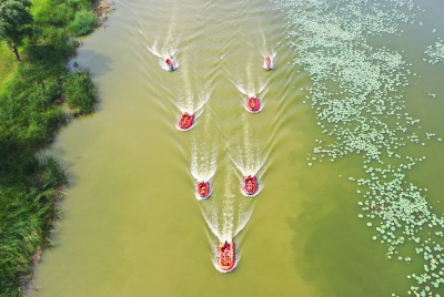 德州市消防救援支队在减河开展水域救援演练