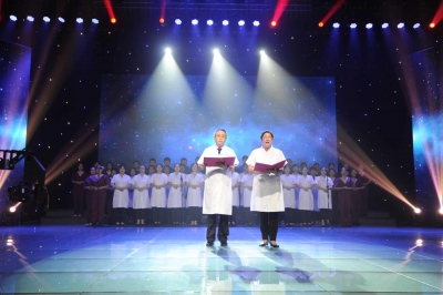 致敬医师节！“德州好医生 德州好护士”颁奖典礼举行