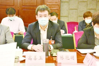 聚焦省两会 | 省人大代表高善玉：做好特色产业培育升级文章