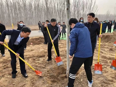 种植苗木1200余棵！德州开展“美丽德州·青春行动”植树活动