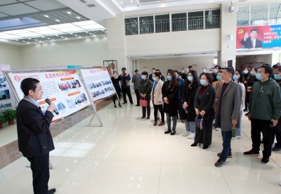 传承红色基因 深入学习党史 | 德州学院70余名教师到市档案馆开展党史教育活动