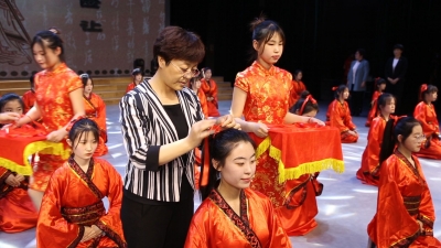 青春·感恩·责任·梦想 | 山东华宇工学院五年制高职学院举行成人礼