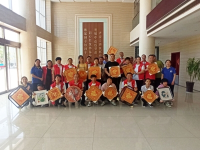 迎六一 献爱心 | 德州青年志愿者购买孤独症儿童钻石画