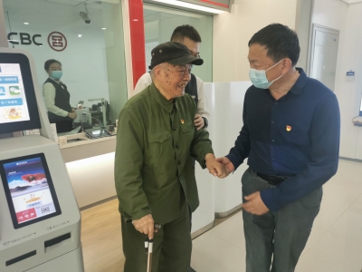 不忘初心感党恩｜德州86岁老党员李孝明交纳10万元“大额党费”