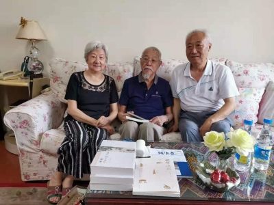 德报老总编刘庆民：再见邓友梅