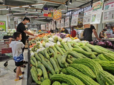全力稳住食品价格！大雨过后，德百超市货源充足供应稳定