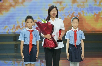 德州最美教师、滋镇中心小学教师杨金玲：扎根乡村学校奉献无悔青春