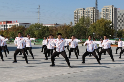 33支代表队同打八极一套拳！庆云举办吴钟八极拳全民健身活动汇演
