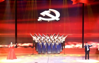 忆百年峥嵘 颂时代赞歌！德达集团干部职工自编自导自演党史宣讲主题情景剧《伟大的旗帜》