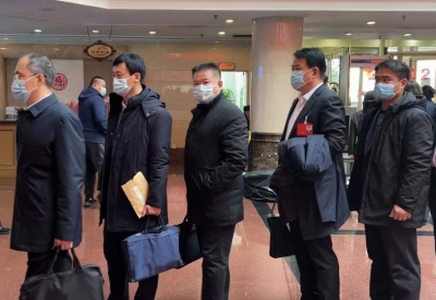 聚焦省“两会” | 驻德省人大代表政协委员向大会报到