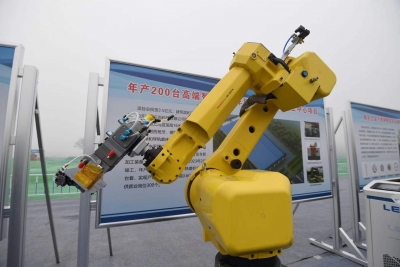 围绕“三三倍增”  产业培育求突破 | 聚焦市委经济工作会议⑤