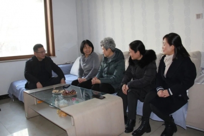 情暖新春佳节 心系援渝医师 | 德城区妇幼保健院走访慰问援渝医务工作者