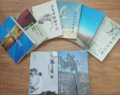 德报书屋捐赠作家 · 高迎春：年年读书在四季