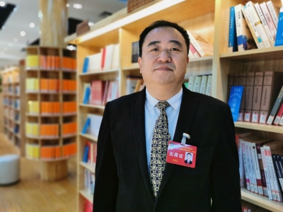 两会声音 | 市政协委员韩玉明：建议商业停车场夜间免费开放 改善停车环境 缓解民生痛点