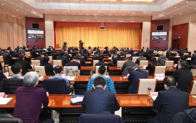 德州市委书记田卫东在收听收看全省2022年工作动员大会时强调：夺取首季“开门红”，实现全年“新突破”