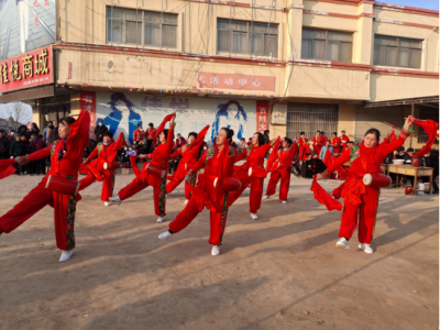 陵城糜镇精神文化活动丰富多彩：欢天喜地过新年  齐心协力谱新篇