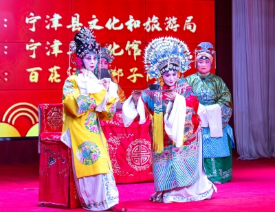 宁津：戏曲线上演 非遗闹元宵