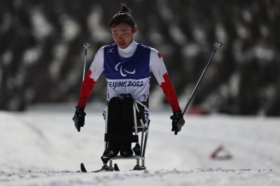 中国队第5金！杨洪琼越野滑雪女子长距离坐姿组夺冠