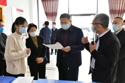 德州市委常委、政法委书记彭小毛到夏津县督导疫情防控工作