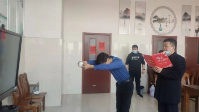宁津一中教师曹仁涛：隔空婚礼 爱在“云端”