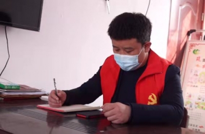武城县杏仁官庄村党支部书记刘洋：防疫堡垒中的“扛旗人”